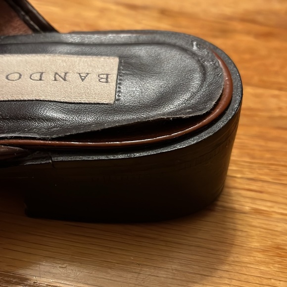 Bandolino brown leather slides, with flowers- size 7 1/2 - Picture 8 of 8